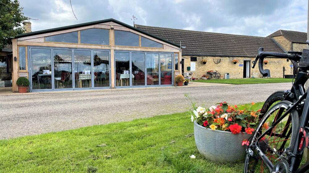 New Lodge Farm shop cafe food