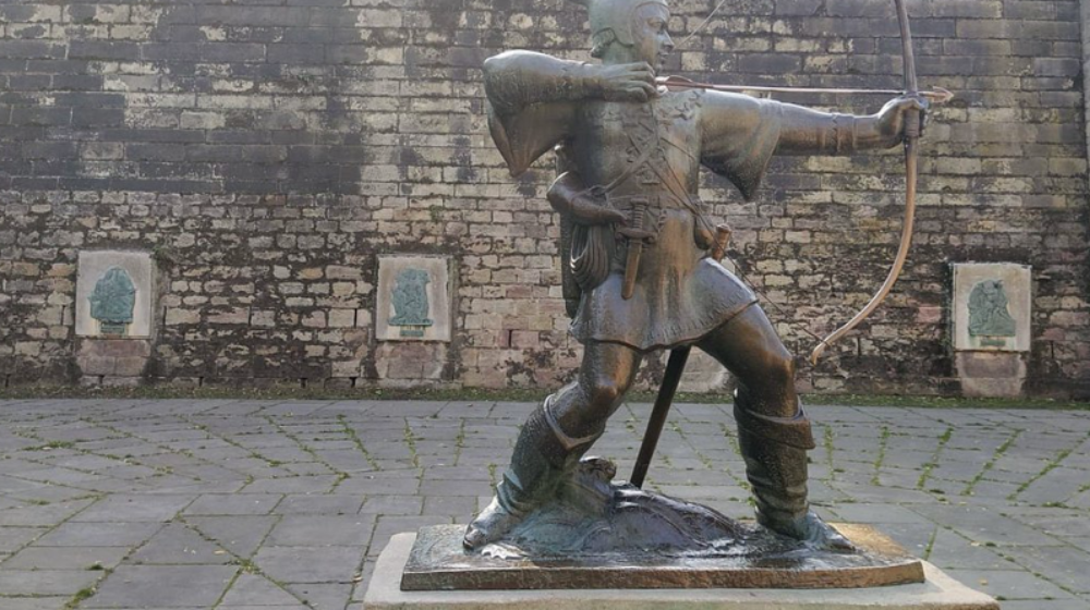 Robin Hood Statue